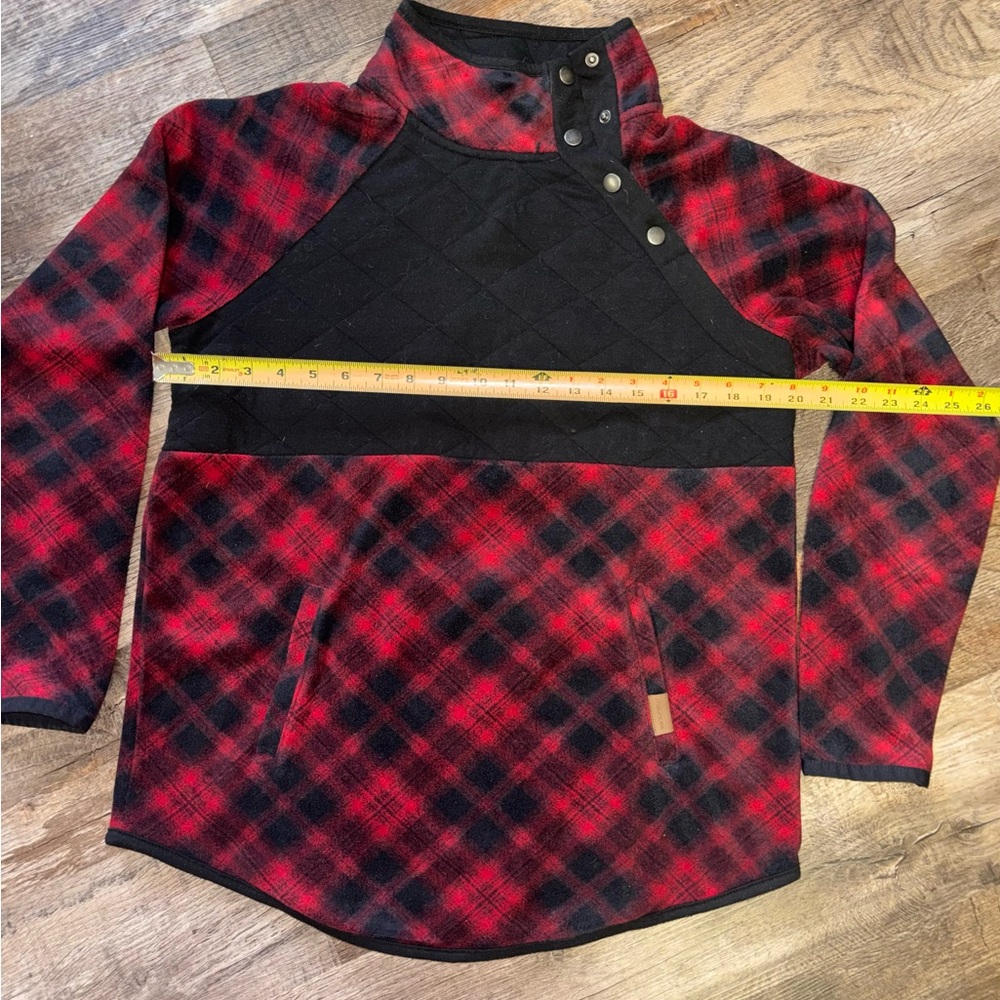 Cozy Women’s Plaid Sweatshirt in Red and Black Size Medium Maurices - Picture 3 of 7